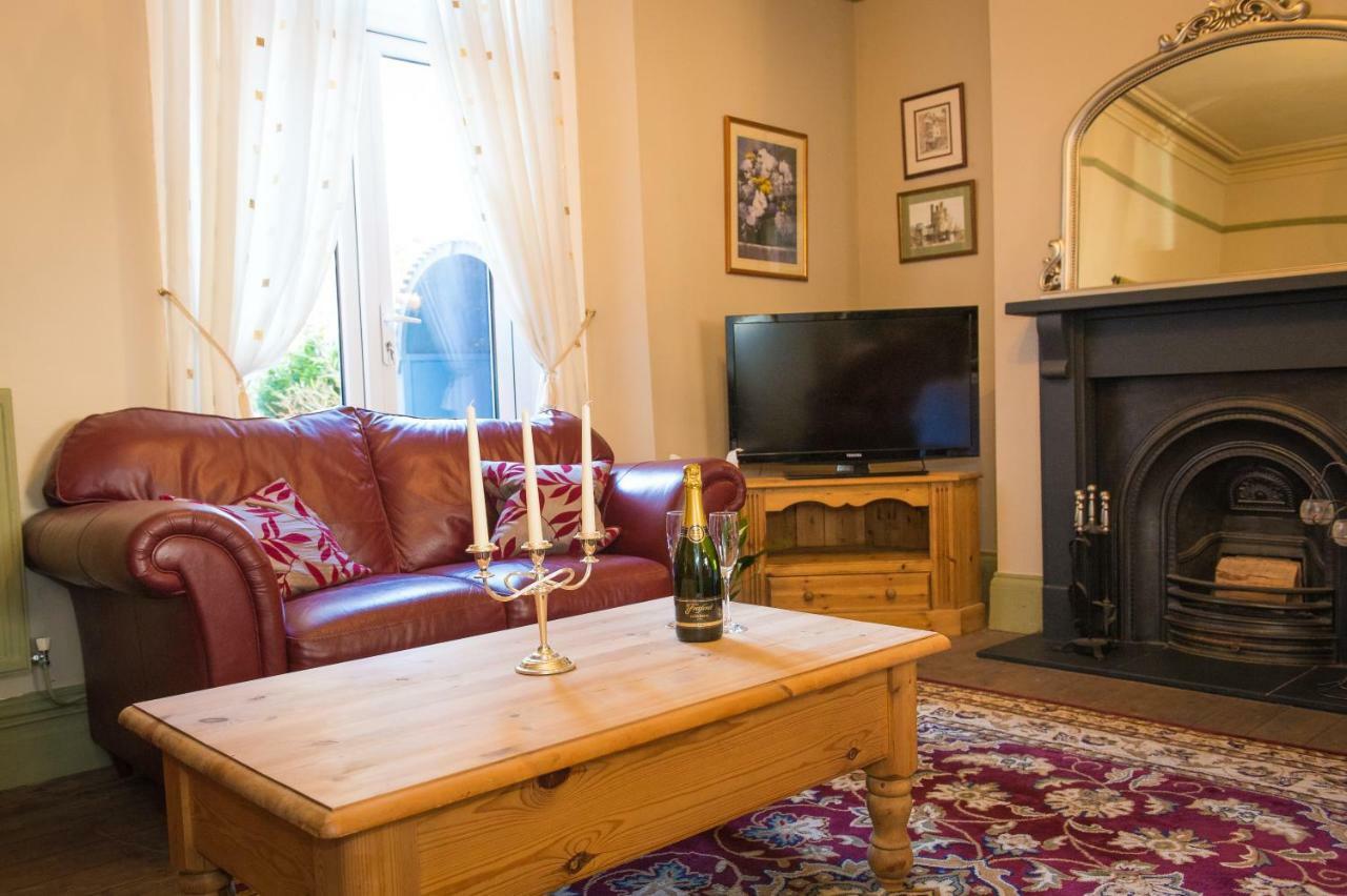 Victoria House Room Only Accommodation Caernarfon Exteriér fotografie